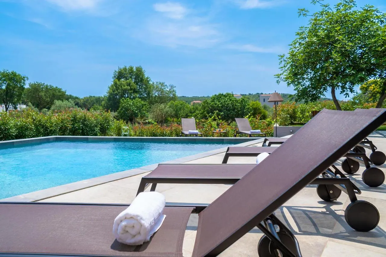 Luxury Beachside Villa With A Pool And A Sea View Banjole